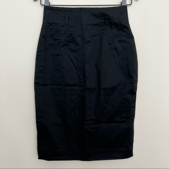 CLUB MONACO Black Pencil Skirt with Belt Loops - Picture 1 of 2